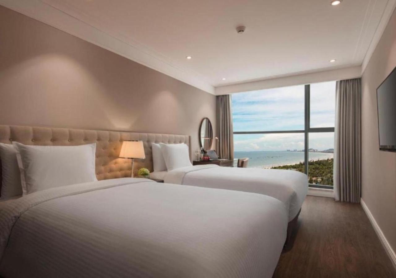 Sunrise Luxury Apartment With Ocean View Da Nang Exterior photo