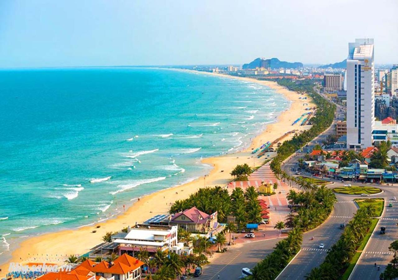 Sunrise Luxury Apartment With Ocean View Da Nang Exterior photo