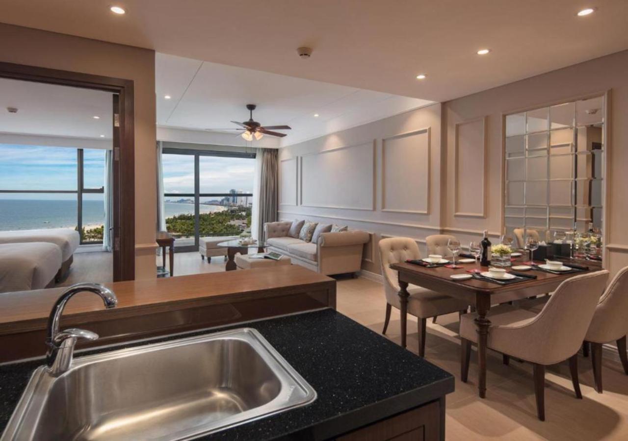 Sunrise Luxury Apartment With Ocean View Da Nang Exterior photo
