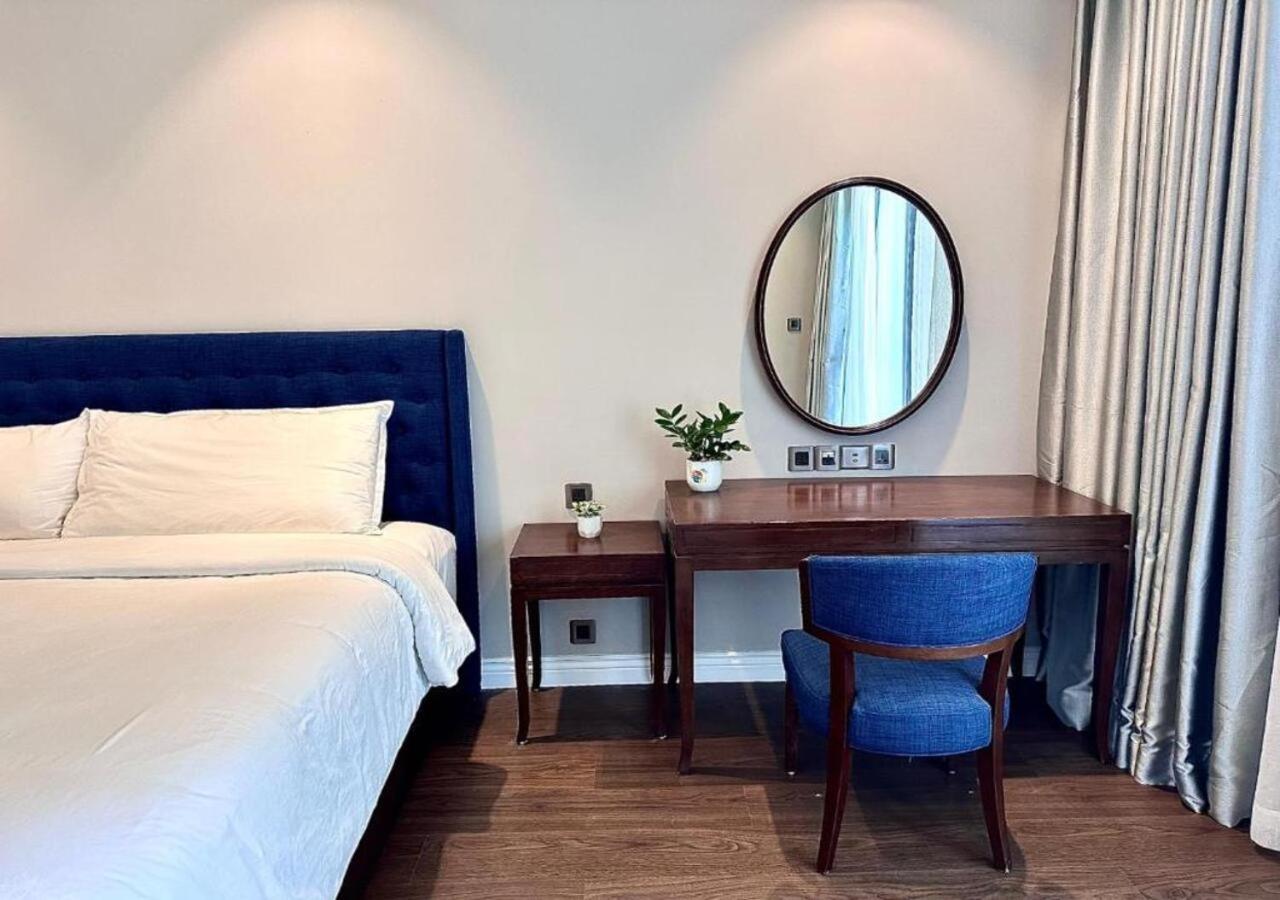 Sunrise Luxury Apartment With Ocean View Da Nang Exterior photo