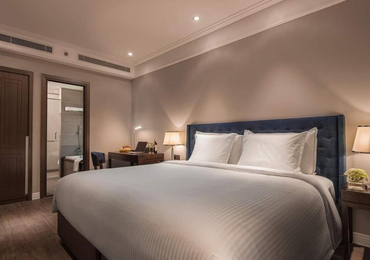 Sunrise Luxury Apartment With Ocean View Da Nang Exterior photo