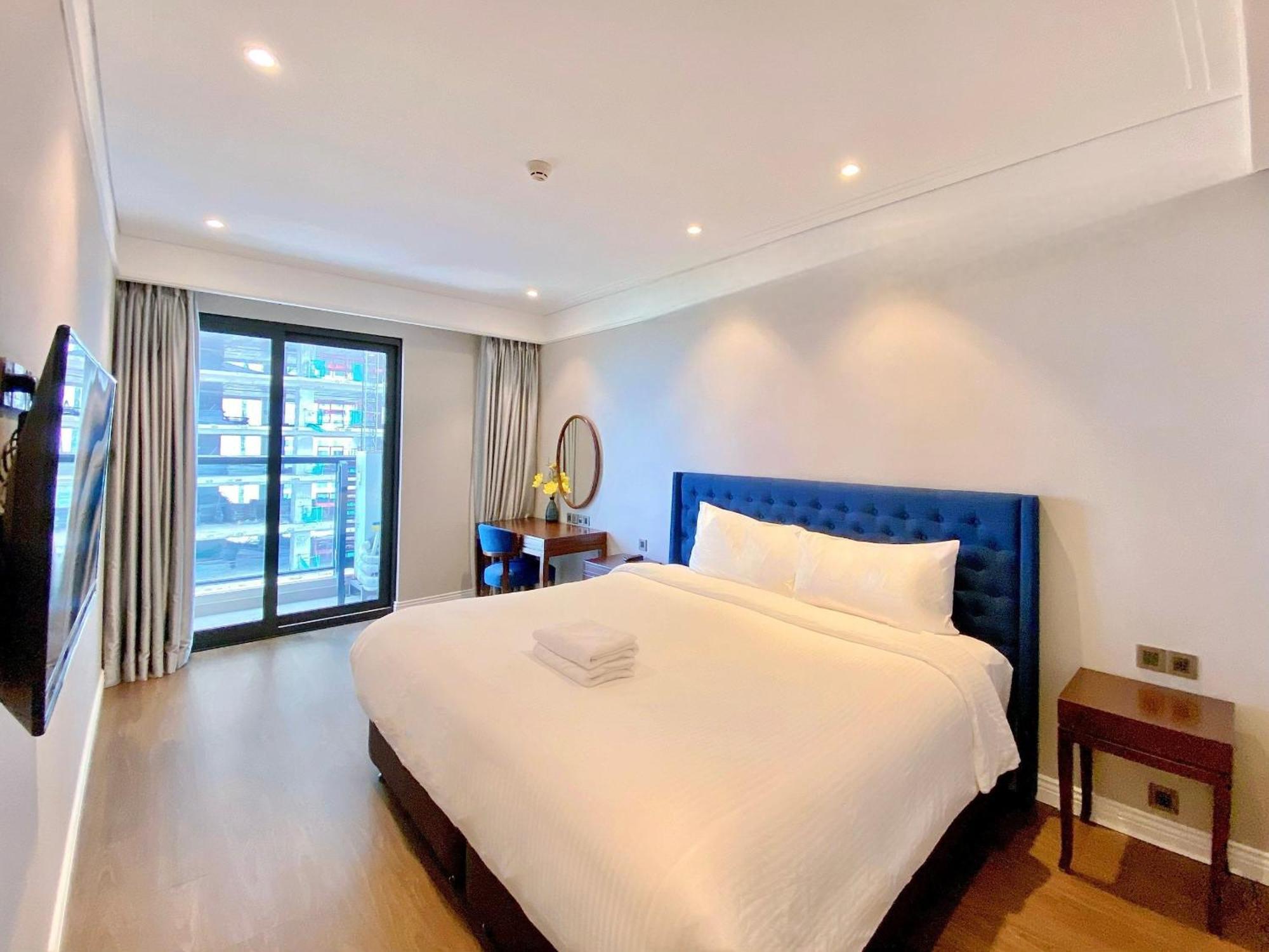 Sunrise Luxury Apartment With Ocean View Da Nang Exterior photo