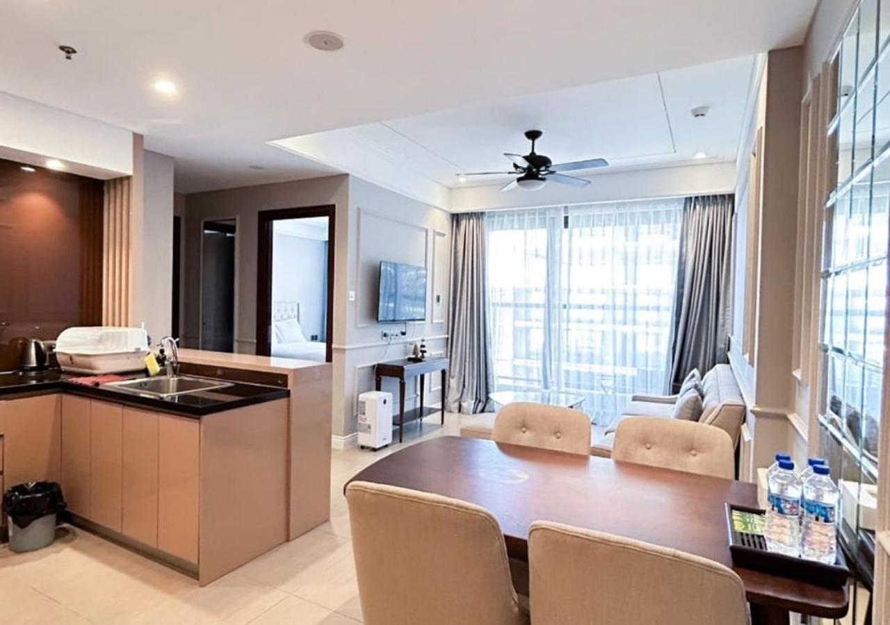 Sunrise Luxury Apartment With Ocean View Da Nang Exterior photo